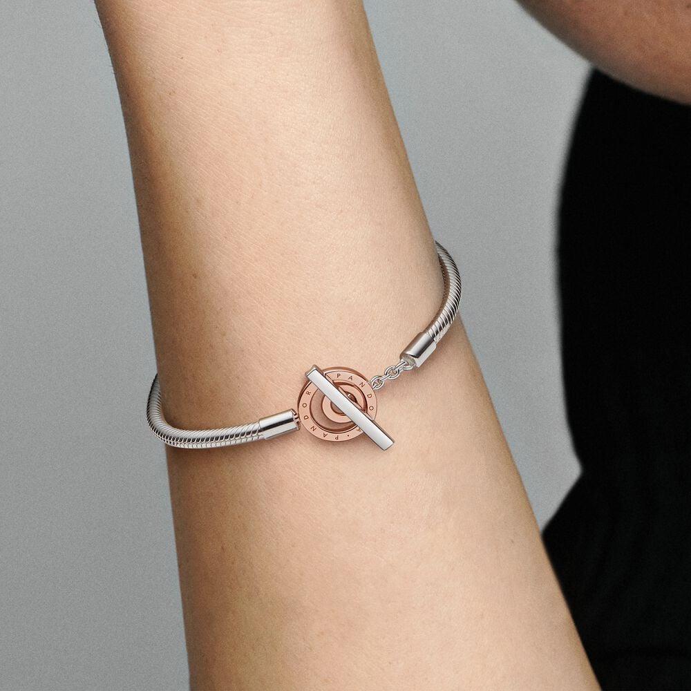 Pandora 582309c00 Signature Two-tone Logo T-Bar Snake Chain 17 cm Bracelet