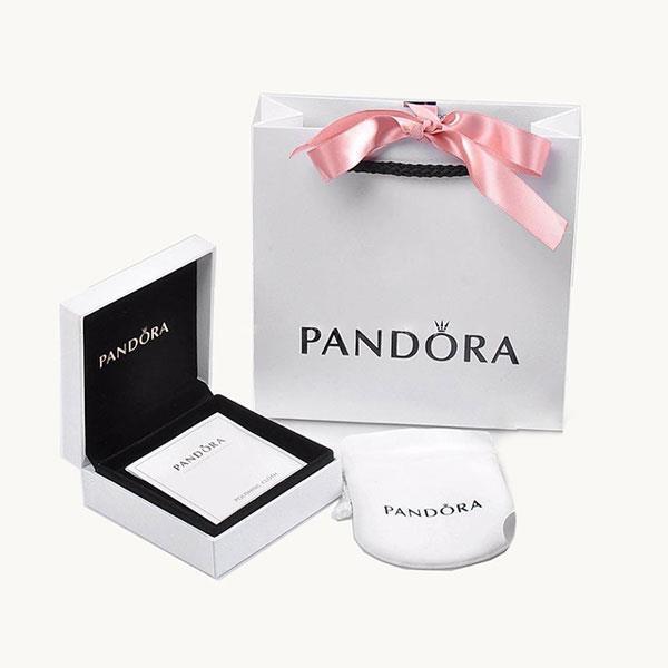 Pandora 590727CZ-19 Moments Sparkling Heart Clasp Snake Chain Bracelet