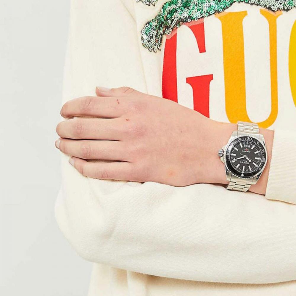 Gucci YA136301 Dive Black Dial Stainless Steel Men's Watch
